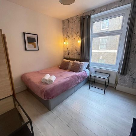 Lovely 2 Bed Flat 2 Floor Miles London Exterior photo